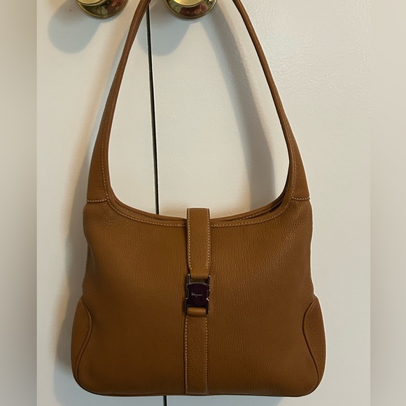 Salvatore Ferragamo Leather Shoulder Bag with Silver Buckle - Picture 2 of 15